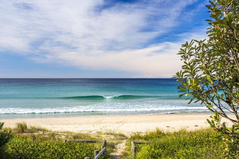 1 / 31 Ocean Street A Relaxing Coastal Retreat - Accommodation Cairns 5
