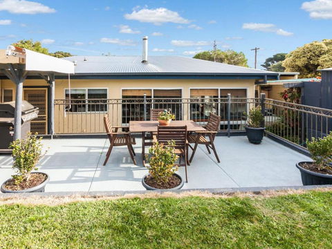 OCEAN SOUNDS Anglesea - Accommodation Cairns 2