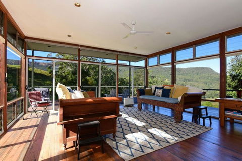 Budderoo Unique With 270 Degree Views! - Accommodation Cairns 2