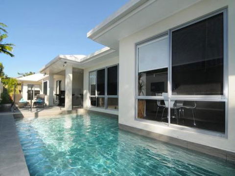 BEACH RETREAT At PALM COVE - Accommodation Cairns 6
