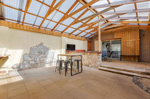 Rose Retreat - Accommodation Cairns 5