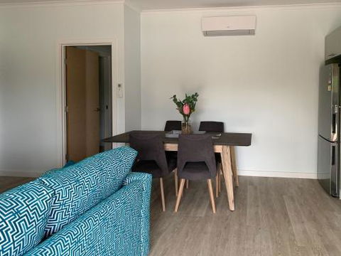 The Boathouse - Accommodation Cairns 1