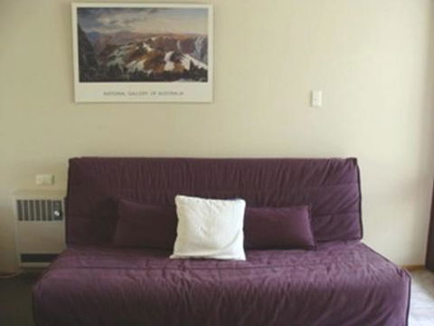 Bogong 3 - Accommodation Cairns 6