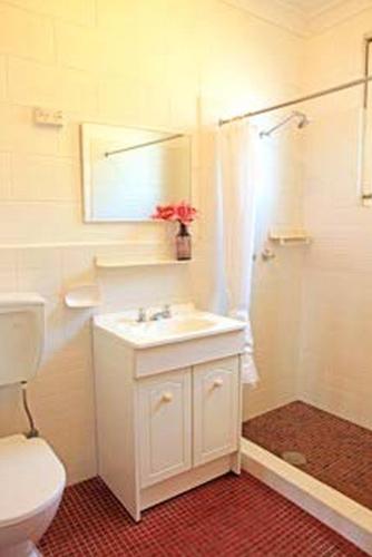 Bogong 3 - Accommodation Cairns 4