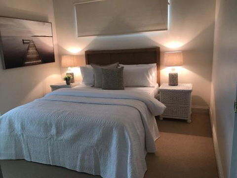 Walk To The Ocean In Five Minutes - Accommodation Cairns 2