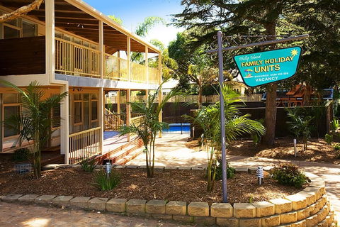 Beach House Units - 3 - Accommodation Cairns 0