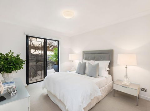 BELLEVUE GARDEN OASIS-hosted By L'Abode - Accommodation Cairns 1