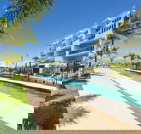 Beachside Apartment 5 - Accommodation Cairns
