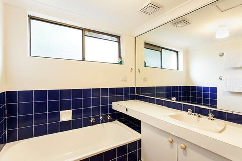 The Apartment Service RAND2 - Accommodation Cairns 4