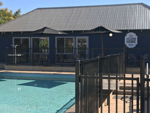 Best Western Plus The Ranges Karratha - Accommodation Cairns 3