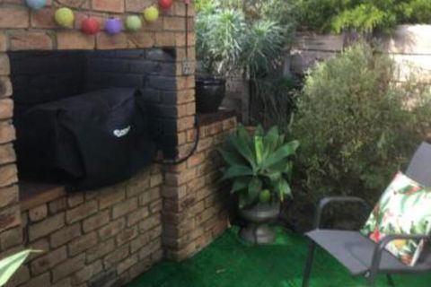 Brydon House Garden Studio - Accommodation Cairns 4