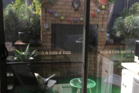 Brydon House Garden Studio - Accommodation Cairns 2
