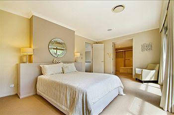 The Lakes Coolum - Accommodation Cairns 0