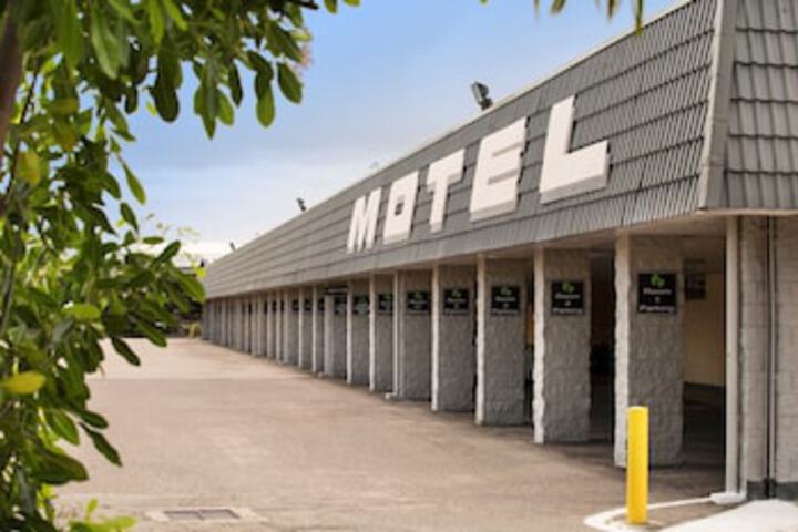 Garbutt QLD Accommodation Cairns