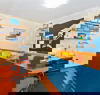 Dolphin Lodge - Accommodation Cairns