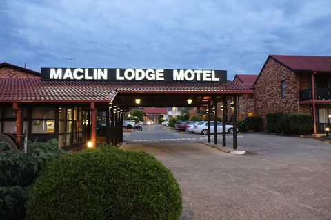 Maclin Lodge Motel - Accommodation Cairns 2