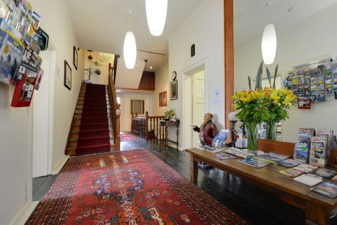 Edinburgh Gallery Bed & Breakfast - Accommodation Cairns 0