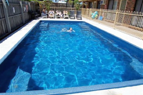 Allambi Holiday Apartments - Accommodation Cairns 5