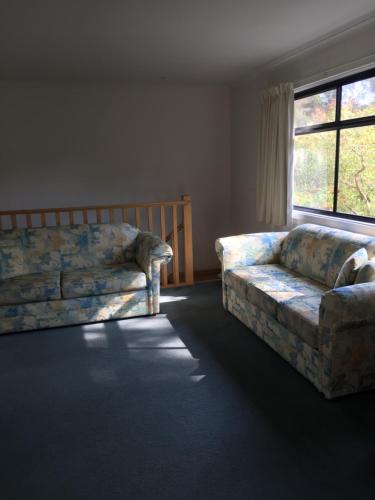 Central Cowes Family Townhouses - Accommodation Cairns 2