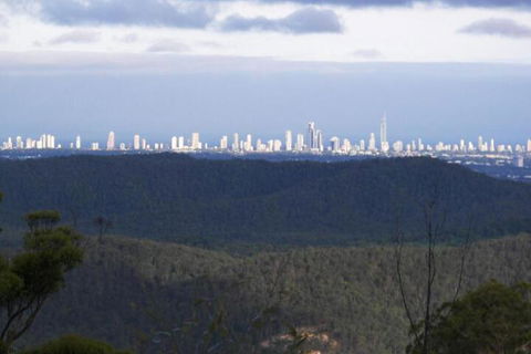 Mountain Edge Studios - Accommodation Cairns 2