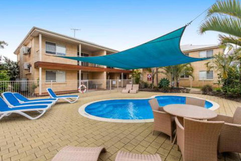 Lakeside Holiday Apartments - Accommodation Cairns 3