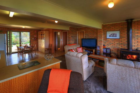 Sea Change Safety Cove - Accommodation Cairns 6