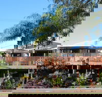 Five 3 Five - The Beachside Barracks - Accommodation Cairns