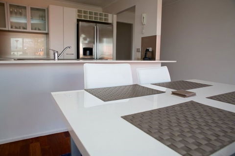 Foreshore Apartments - Accommodation Cairns 2
