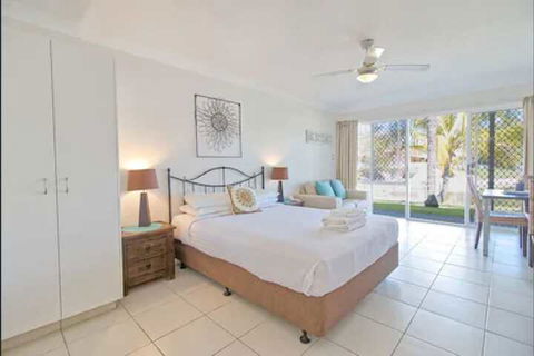 Bay Of Palms - Accommodation Cairns 4