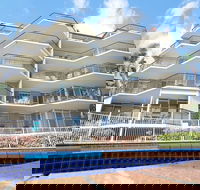Bayview Beach Holiday Apartments - Accommodation Cairns