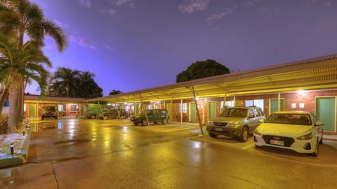 Billabong Lodge Motel - Accommodation Cairns 3