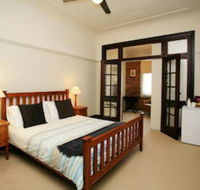 The Bank Guesthouse - Accommodation Cairns