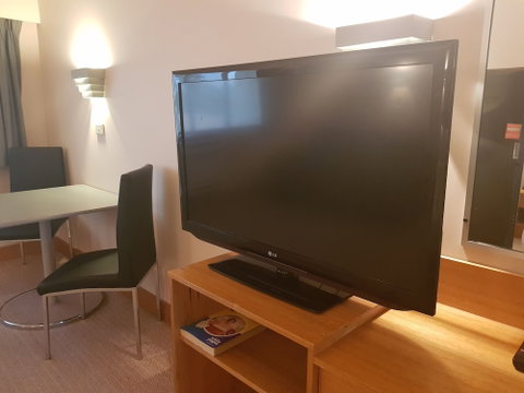 Tamwell Motel And Coffee Lounge - Accommodation Cairns 4