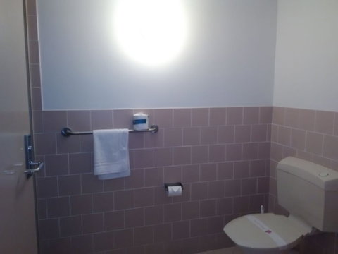 Tamwell Motel And Coffee Lounge - Accommodation Cairns 6