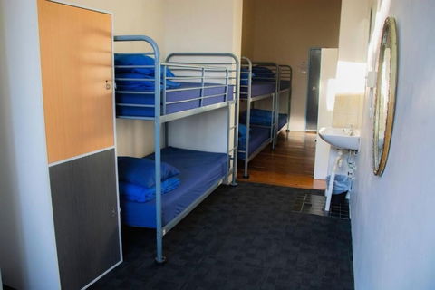 Hump Backpackers - Accommodation Cairns 6