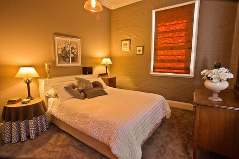 Willowgate Hall Luxury Hosted B & B - Accommodation Cairns 6