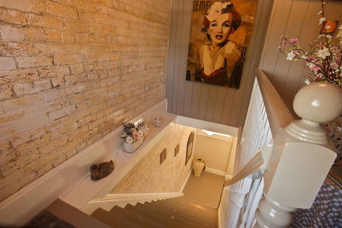 Willowgate Hall Luxury Hosted B & B - Accommodation Cairns 5