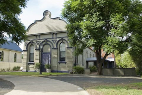 Willowgate Hall Luxury Hosted B & B - Accommodation Cairns 0