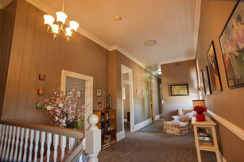 Willowgate Hall Luxury Hosted B & B - Accommodation Cairns 4