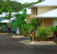 Flynns on Surf Beach Villas - Accommodation Cairns