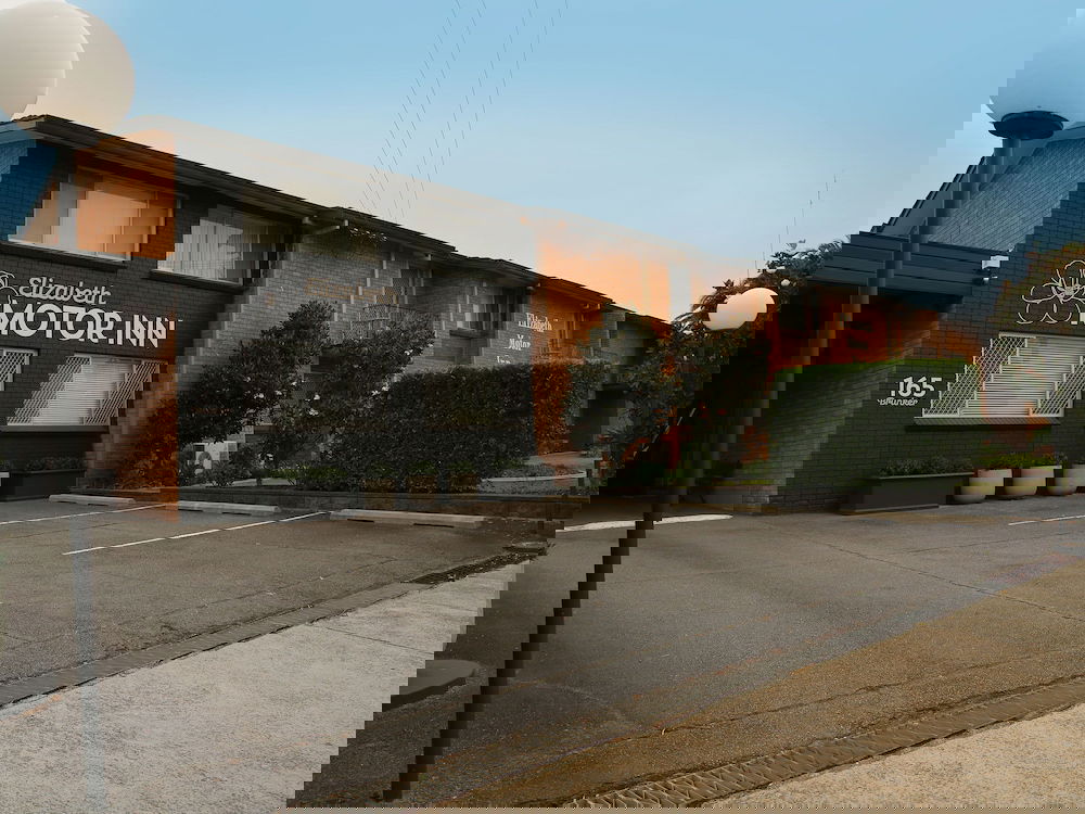 Adamstown NSW Accommodation Cairns