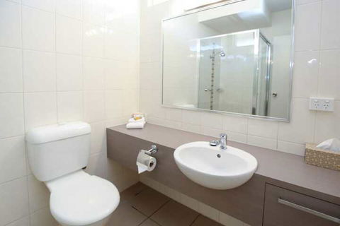 Sandors Motor Inn - Accommodation Cairns 7