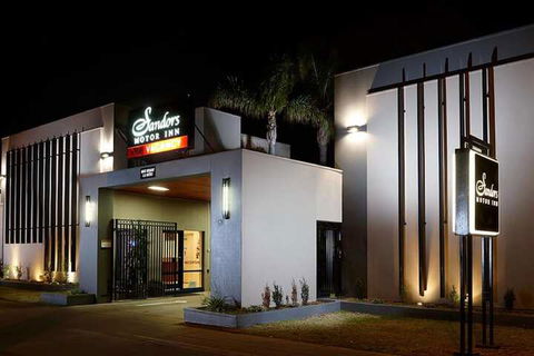 Sandors Motor Inn - Accommodation Cairns 4