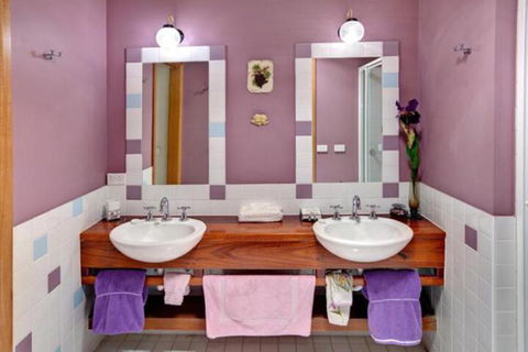 Ditto Daddys - Accommodation Cairns 6