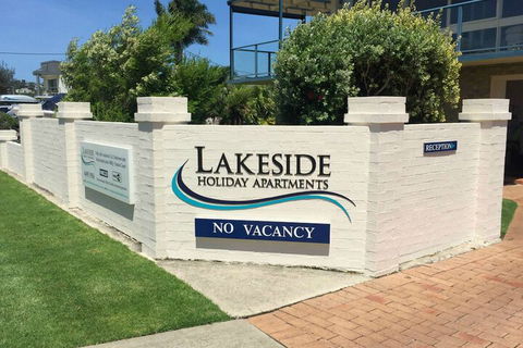Lakeside Holiday Apartments Merimbula - Accommodation Cairns 1