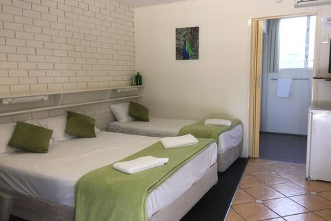Paradise Lodge Motel - Accommodation Cairns 7