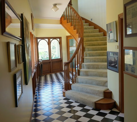 Melville House - Accommodation Cairns 6