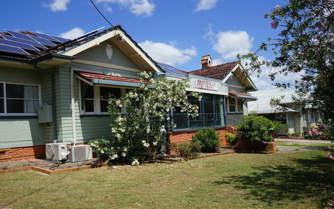 Melville House - Accommodation Cairns 0