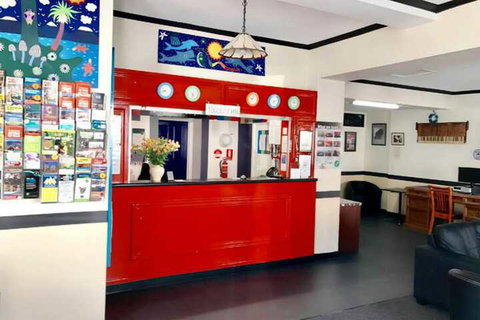 Hobarts Accommodation & Hostel - Accommodation Cairns 5