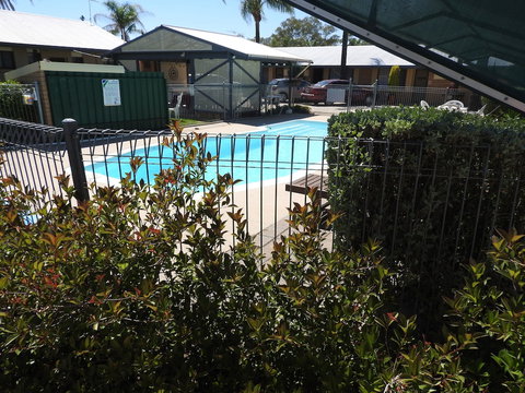 Lone Pine Motel - Corowa - Accommodation Cairns 0